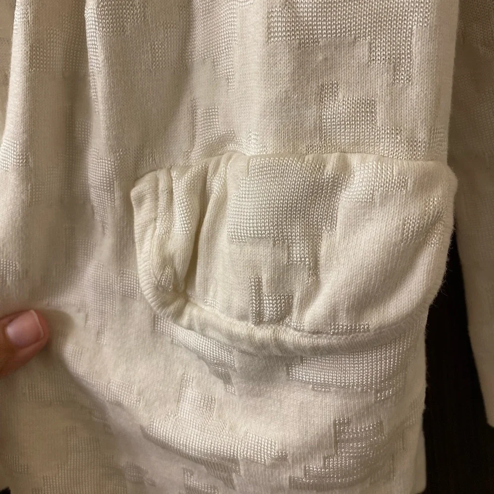 Vtg Valentino Open Cardigan Sweater (120)